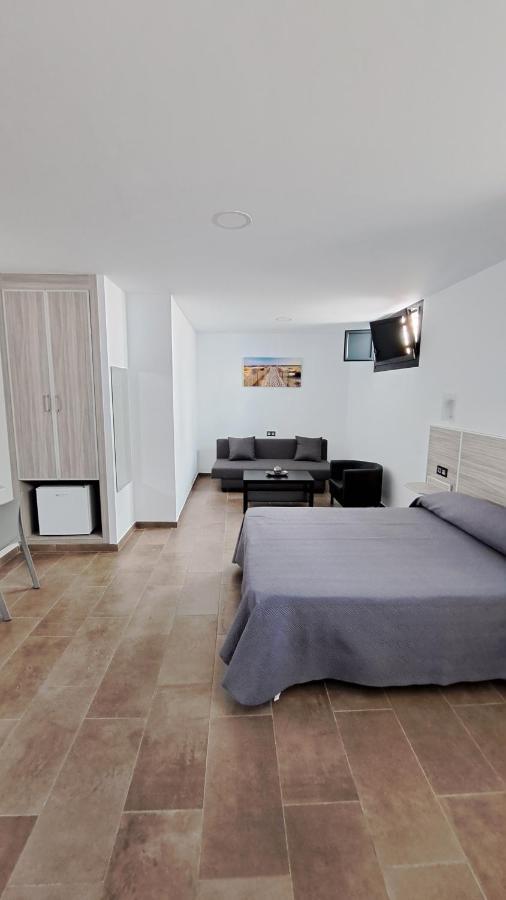 Hostal Maria Jose 콘일데라프론테라 외부 사진